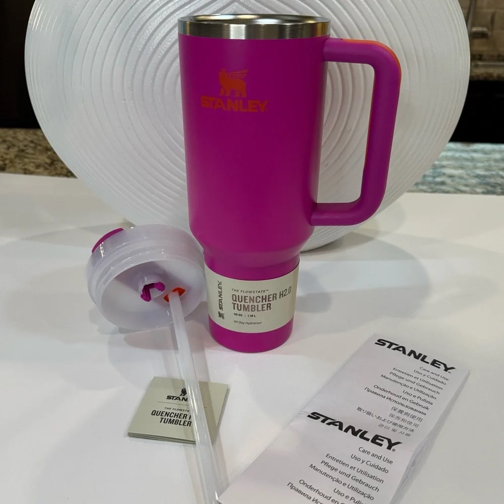 Color Sold Out! Stanley Vivid Violet Quencher H2.0 40oz Tumbler with Handle NWT - Picture 12 of 15